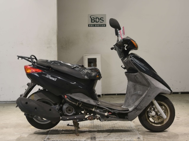 Yamaha AXIS125