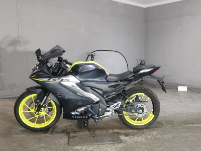 Yamaha YZF-R15 — фото 2