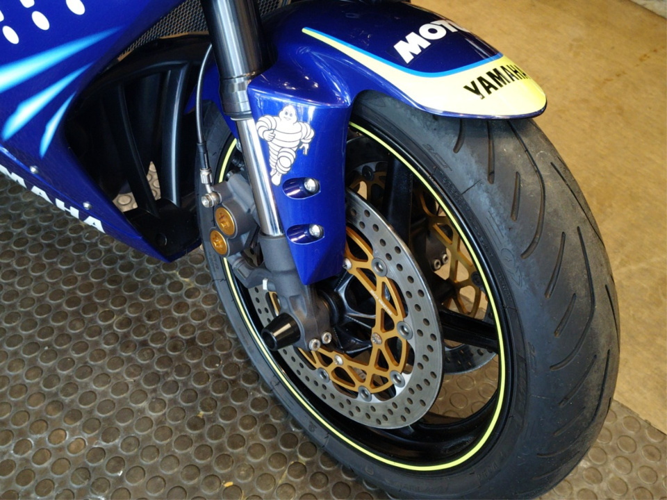 Yamaha YZF-R1 — фото 11