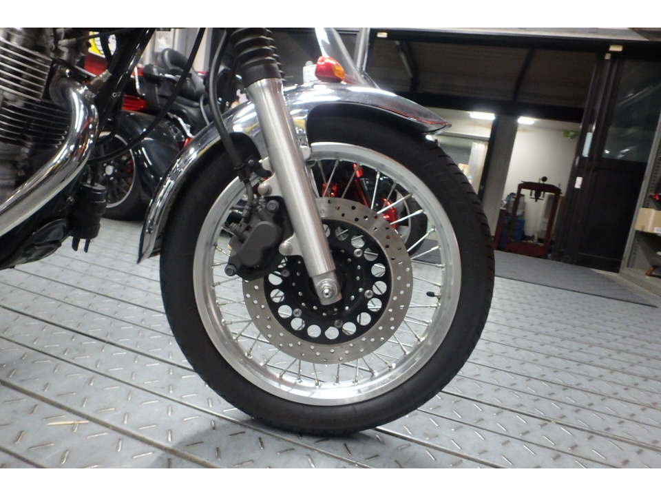 Yamaha SR400 — фото 4
