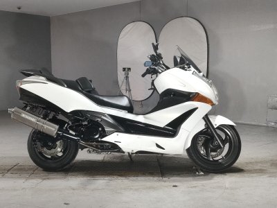 Honda SILVER WING 600 GT