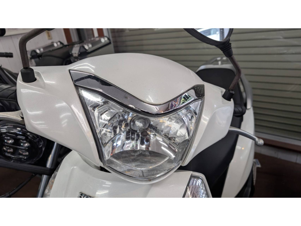 Honda LEAD125 — фото 13