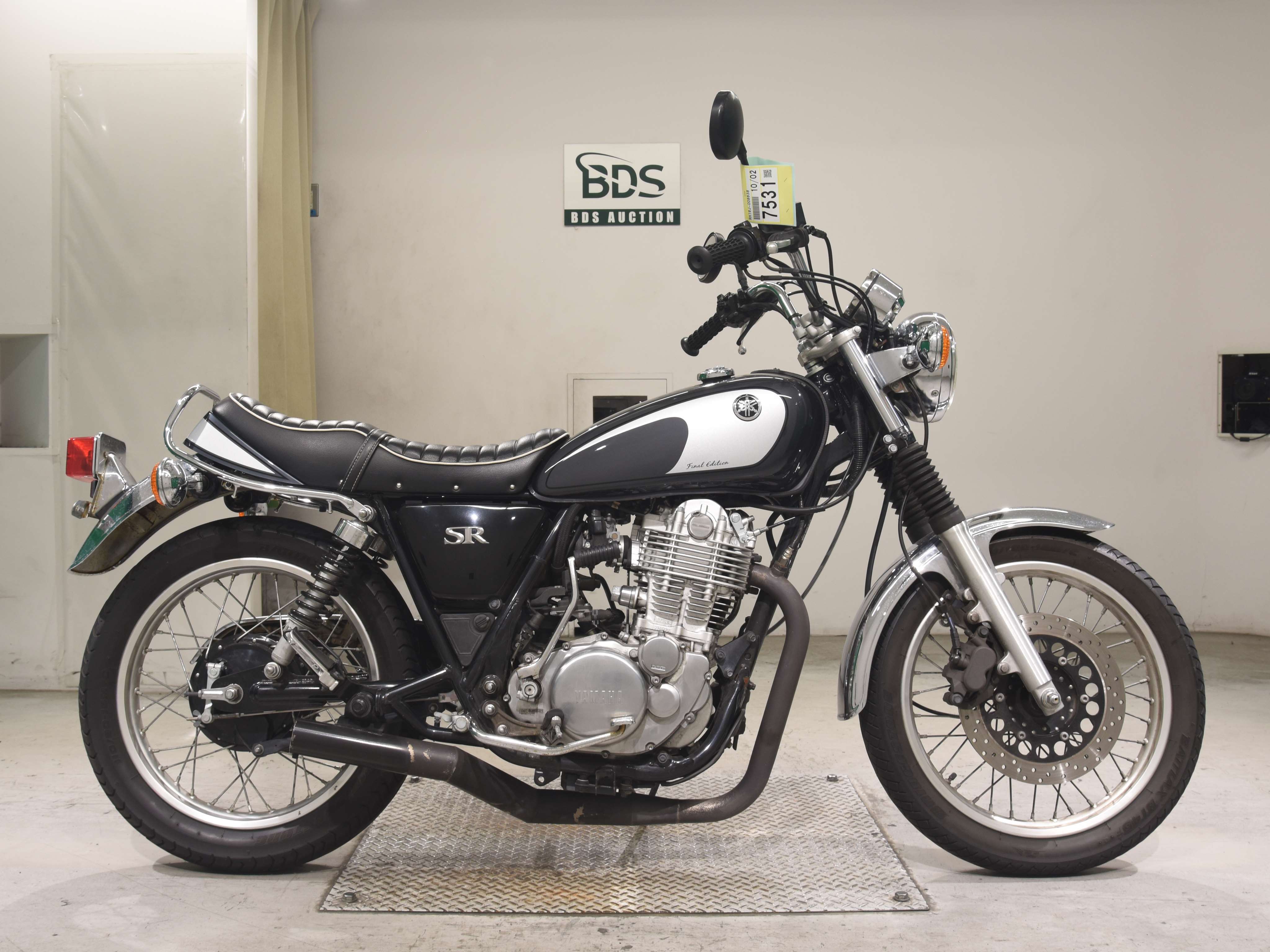 Yamaha SR400