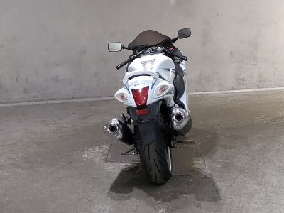 Suzuki GSX1300R HAYABUSA — фото 4