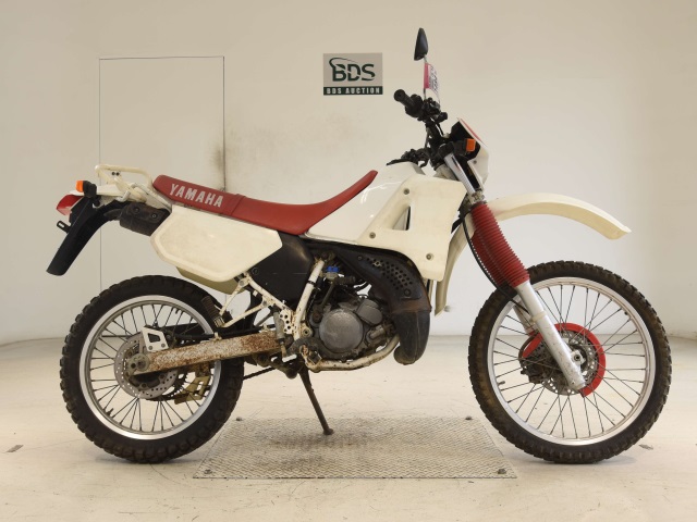 Yamaha DT125R