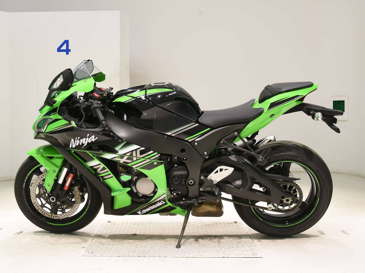7950] Kawasaki NINJA ZX-10RA - JKAZXT00SSA002984
