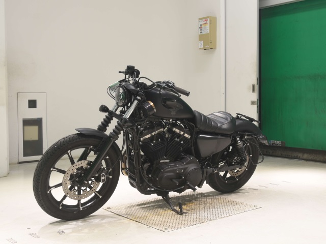HD SPORTSTER IRON XL883N — фото 4