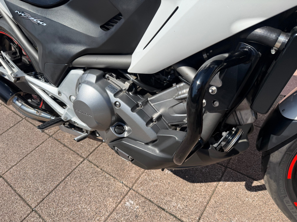 Honda NC700XA — фото 8