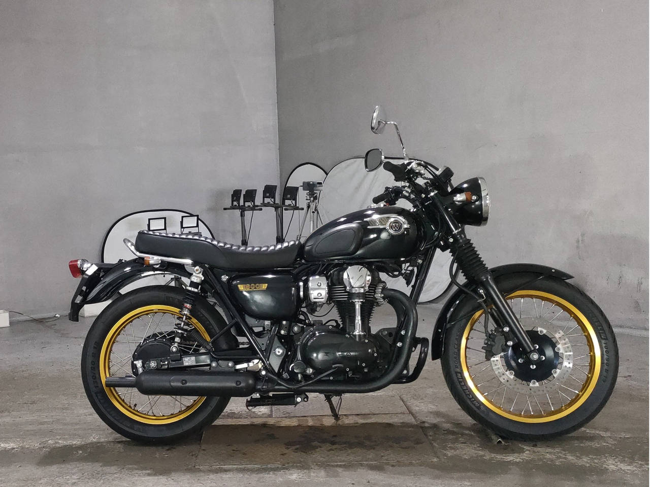 Kawasaki W800