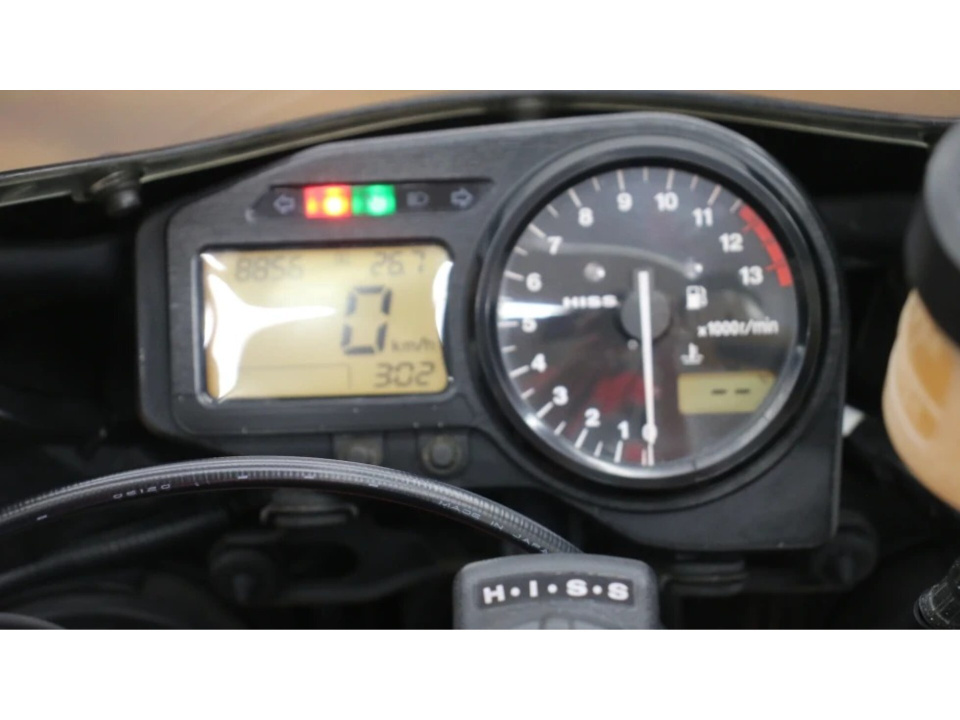 Honda CBR954RR — фото 2