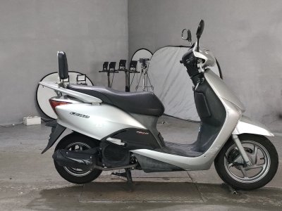 Honda LEAD110