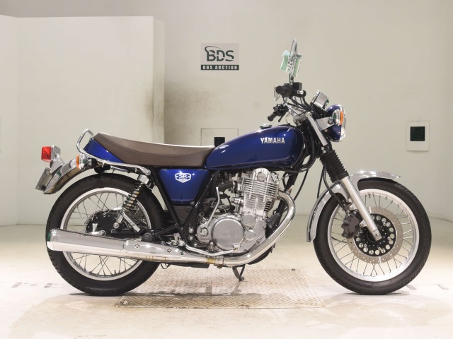 Yamaha SR 400