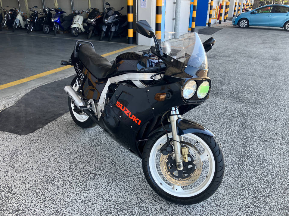 Suzuki GSX-R1100