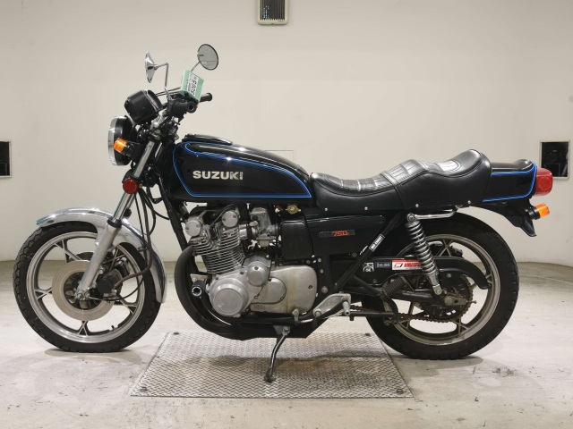 Suzuki GS750E — фото 2