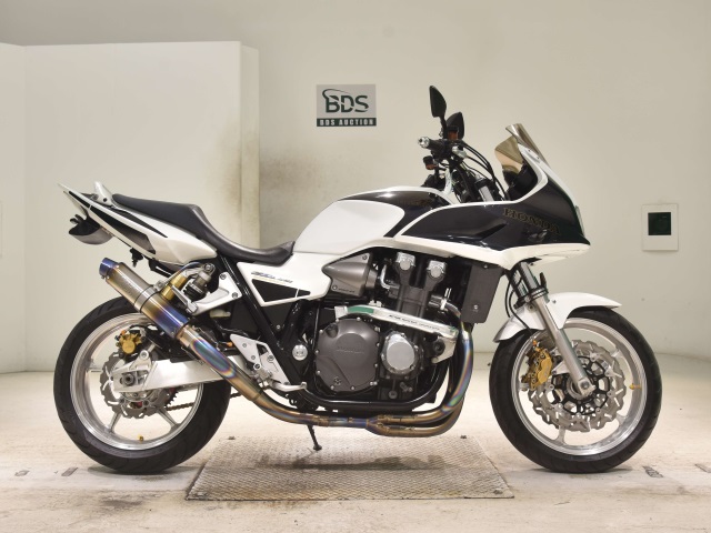 Honda CB1300SF