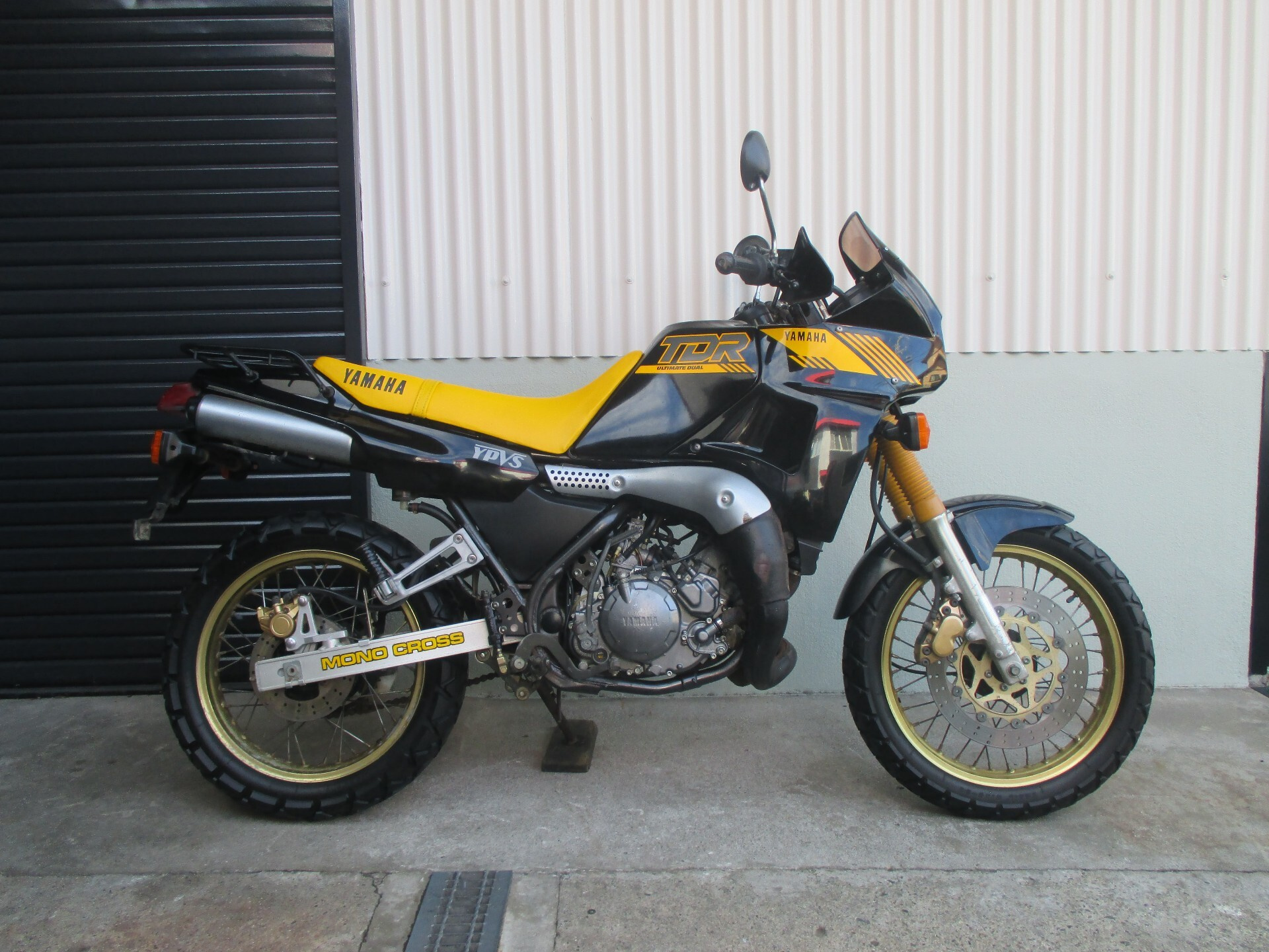 Yamaha TDR250