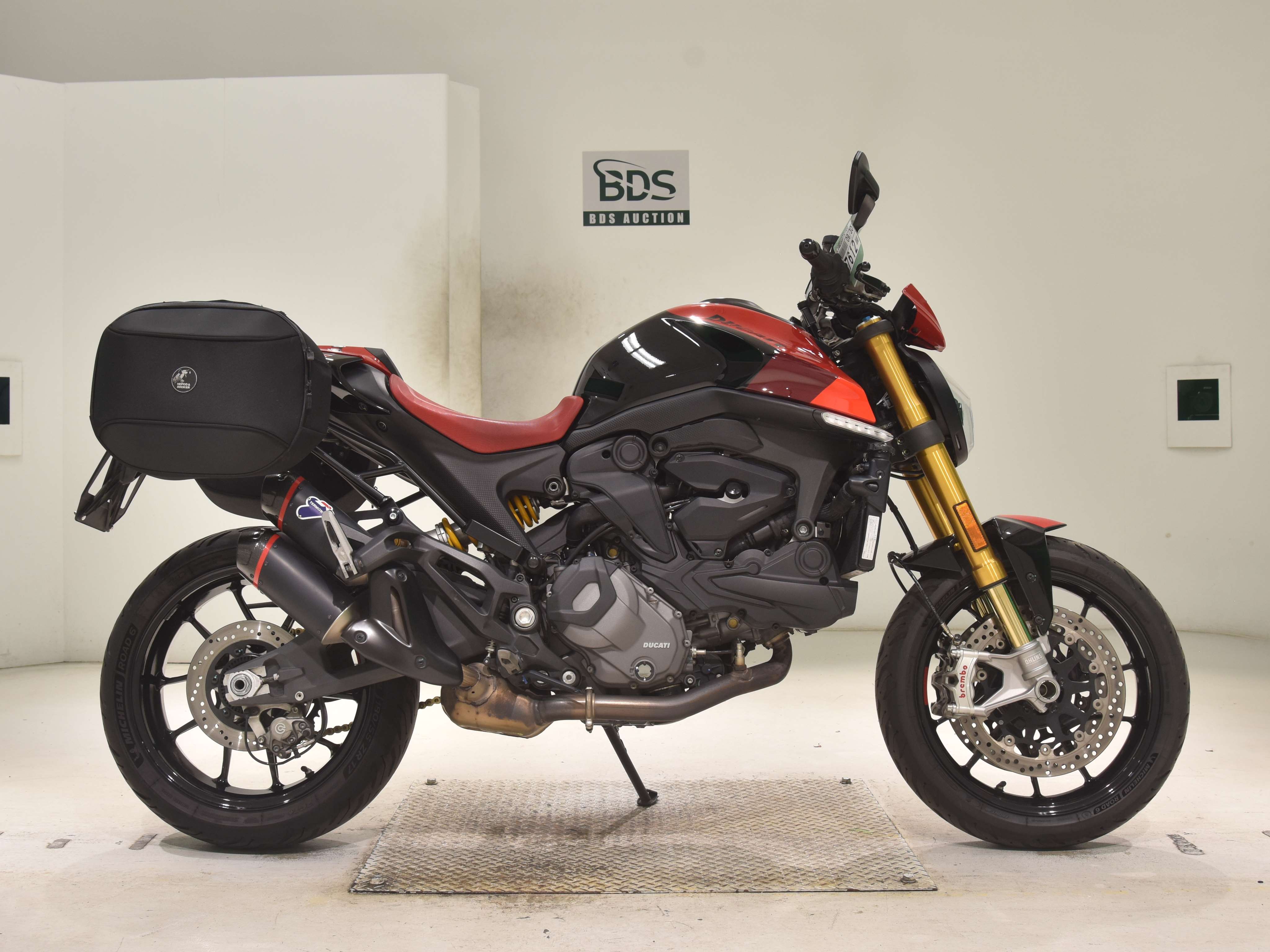 Ducati MONSTER 937