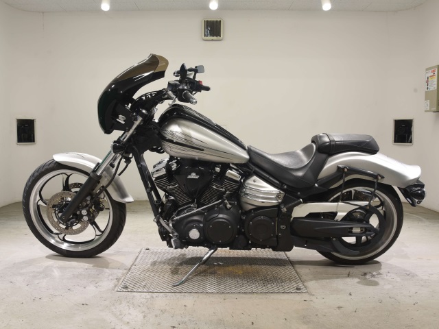 Yamaha RAIDER XV1900 — фото 2