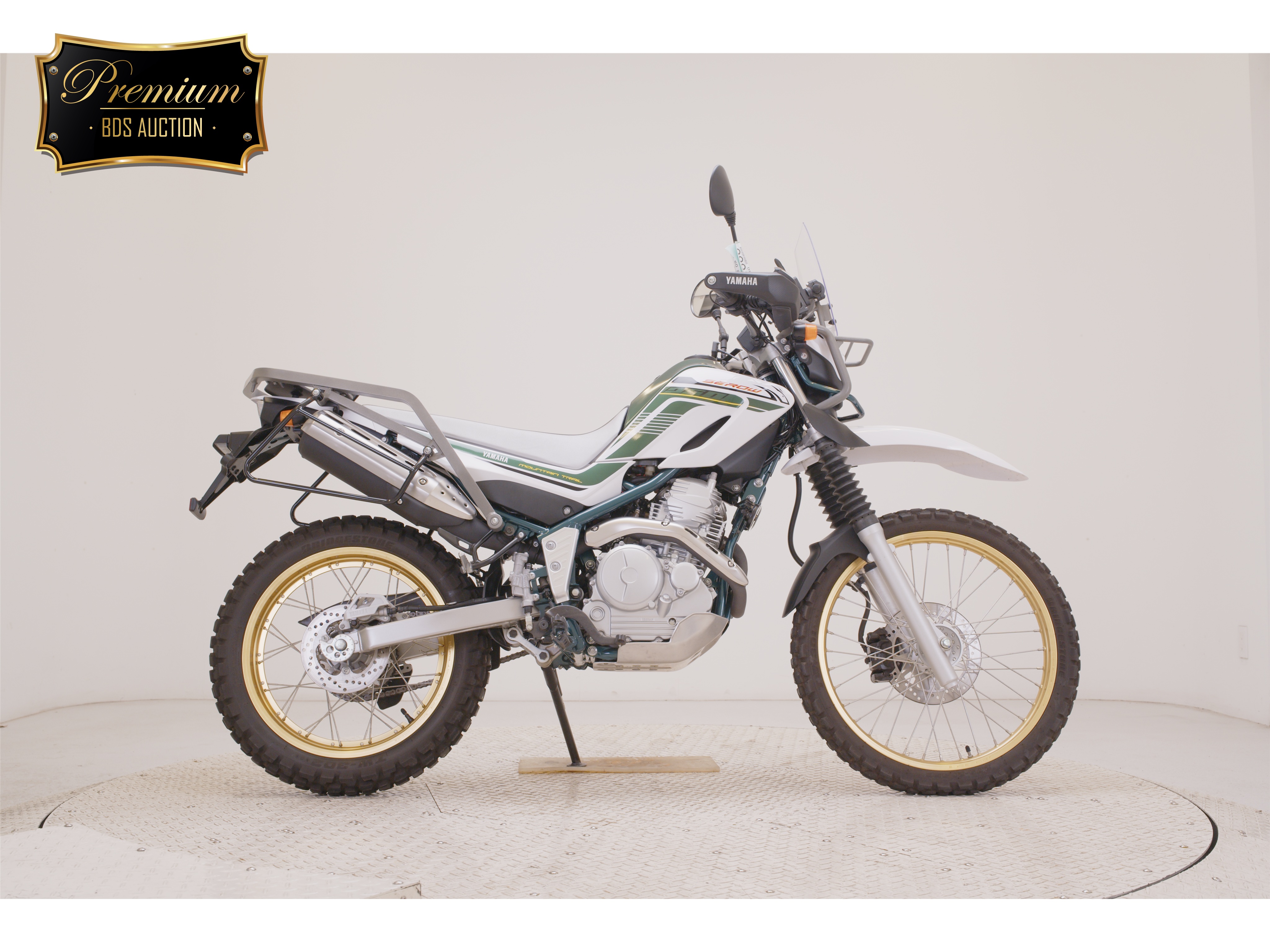 Yamaha SEROW XT250