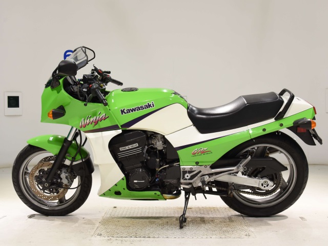 Kawasaki GPZ900R — фото 2