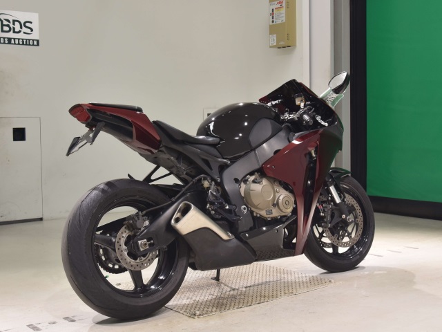 Honda CBR1000RR — фото 5