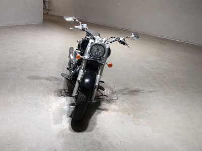 Suzuki INTRUDER 400 CLASSIC — фото 3