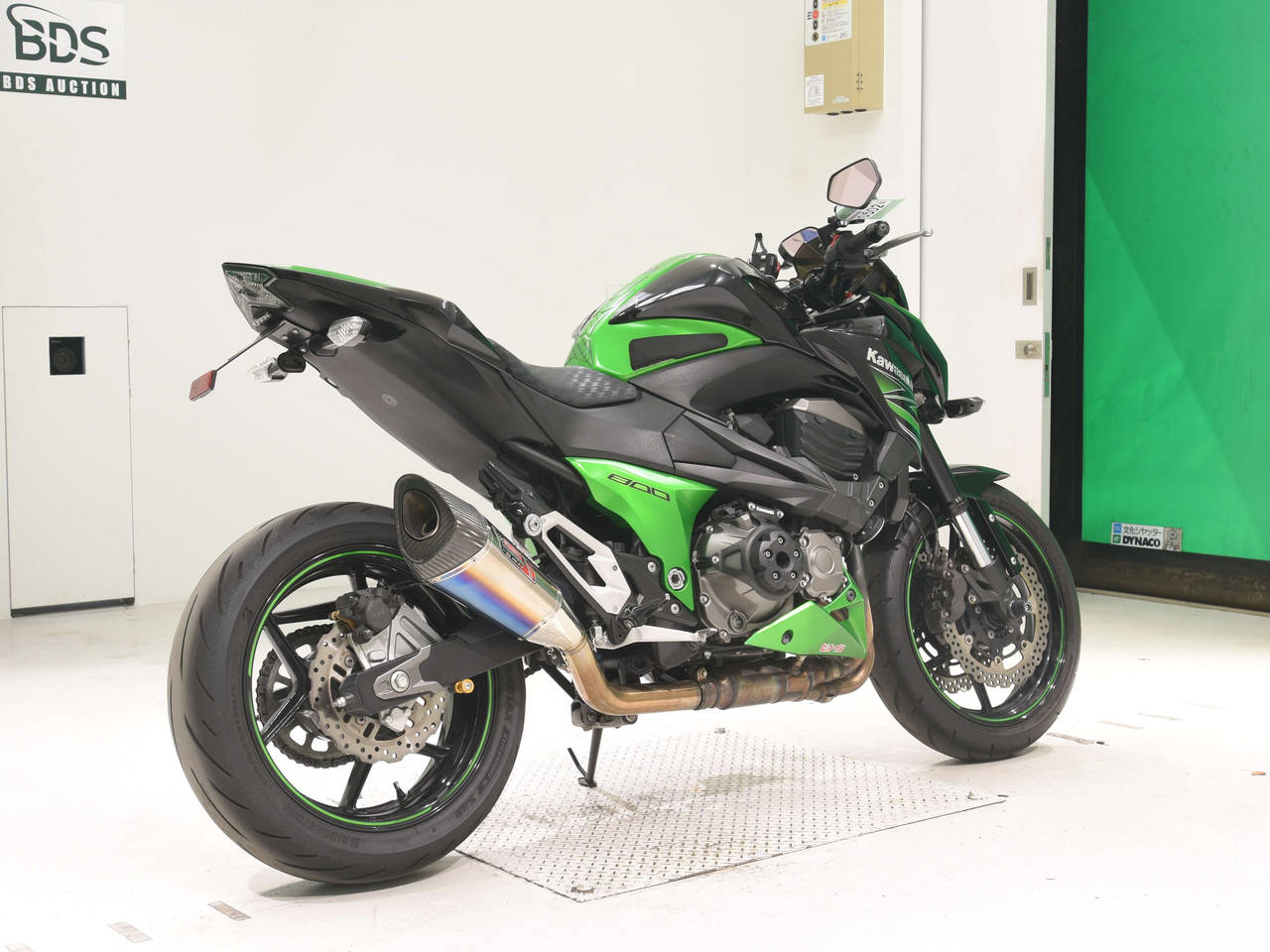 0502] Kawasaki Z800 - JKBZR800AADA03108