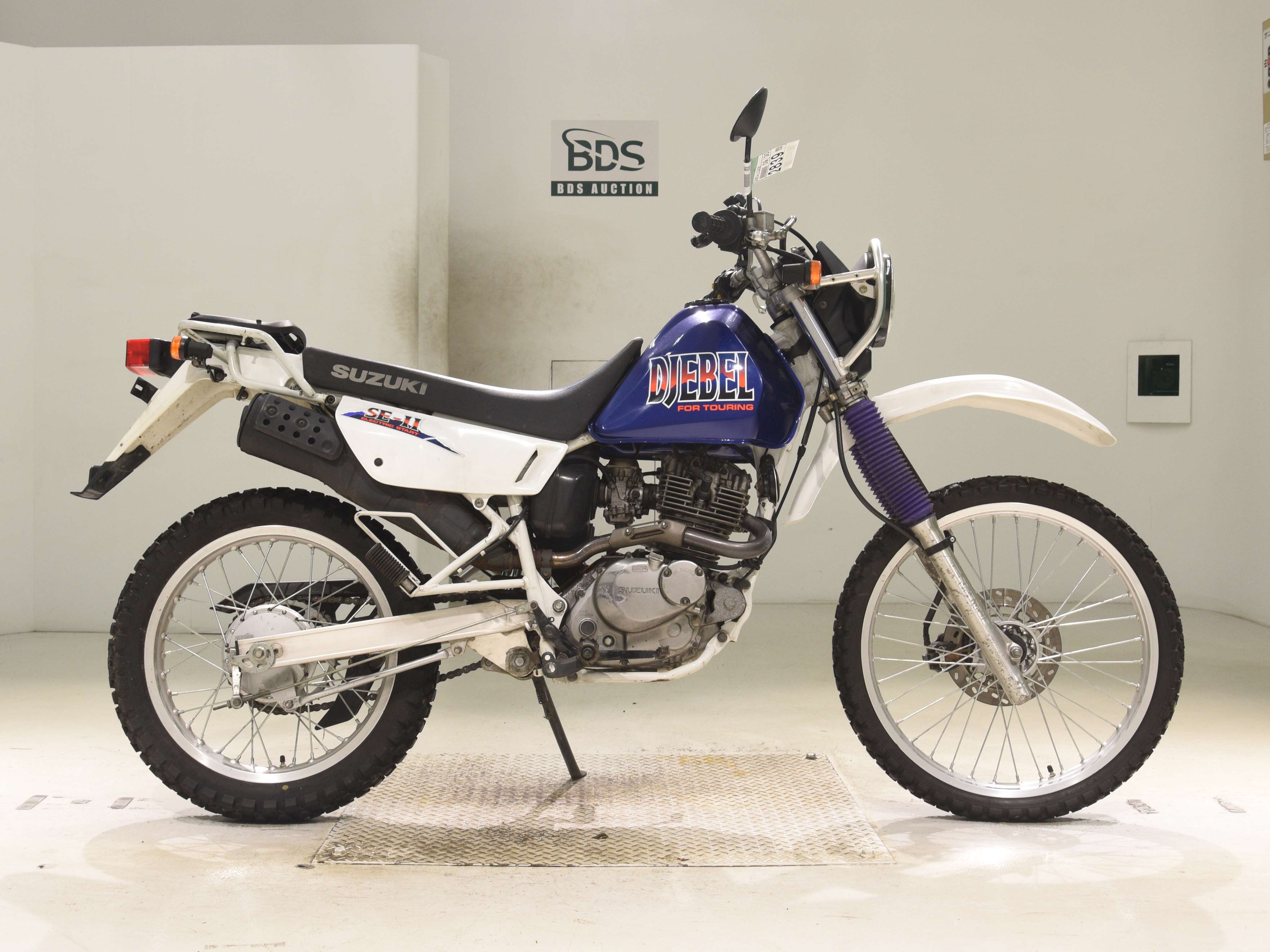Suzuki DJEBEL 200