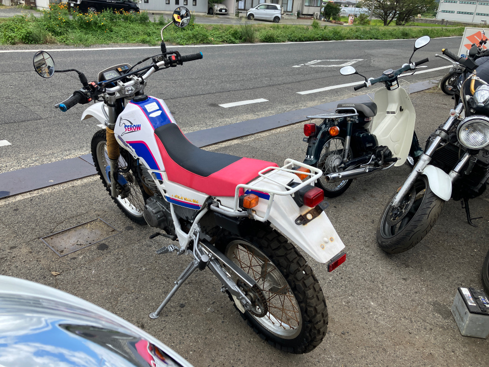 Yamaha ｾﾛｰ225ｾﾙ — фото 2
