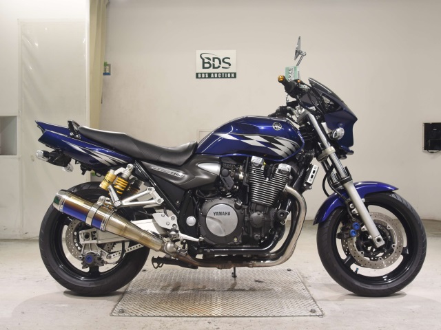 Yamaha XJR1300