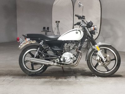 Yamaha YB125SP