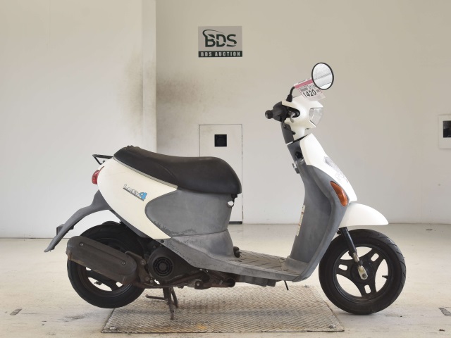 Suzuki LETS4