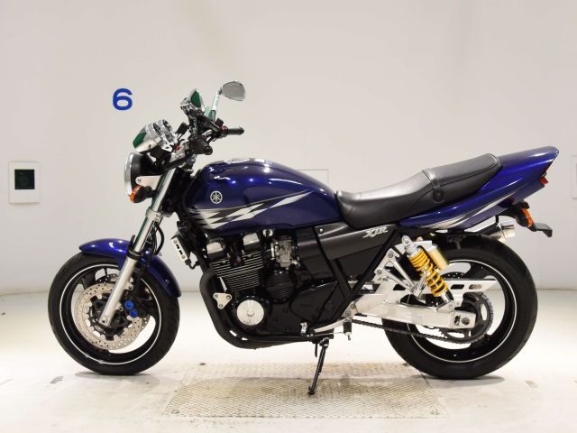 Yamaha XJR400 — фото 2