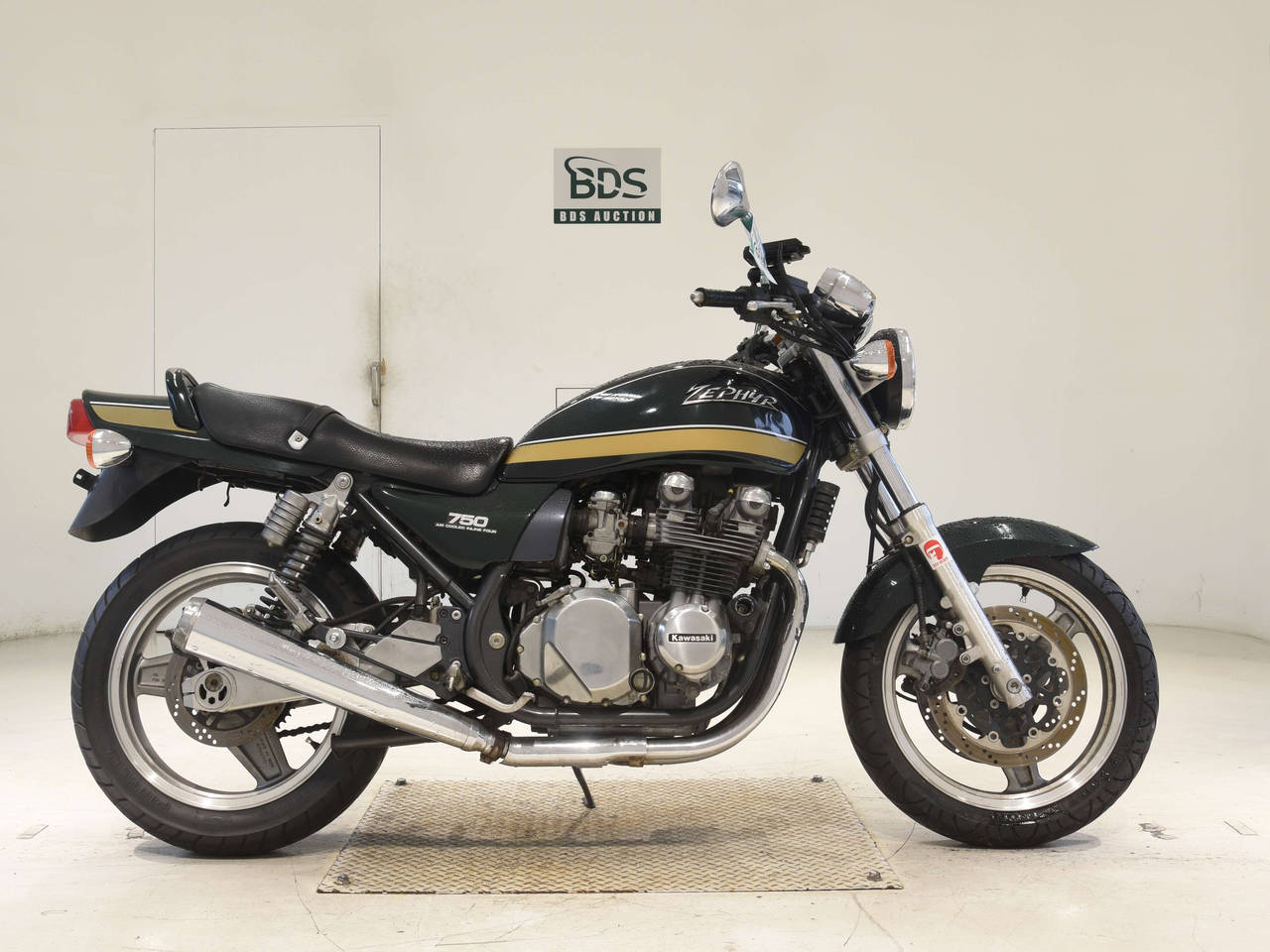 Kawasaki ZEPHYR750