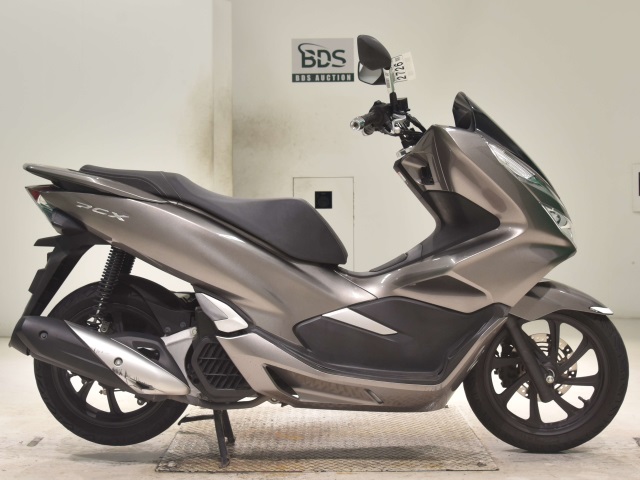 Honda PCX125-3