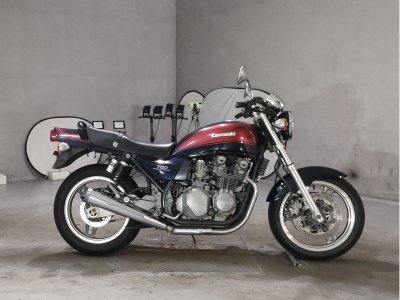 Kawasaki ZEPHYR750