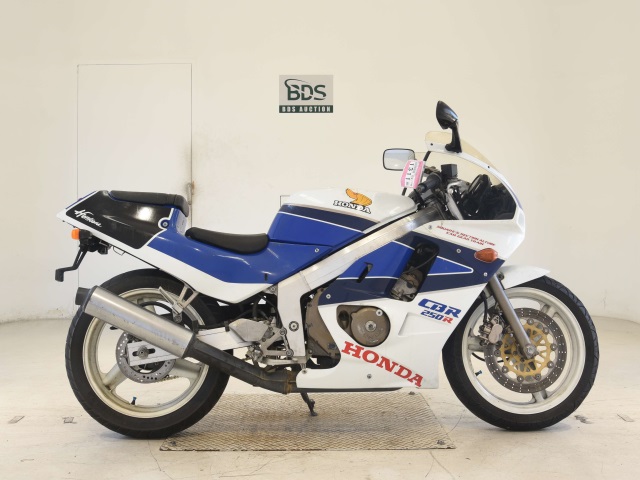 Honda CBR250R