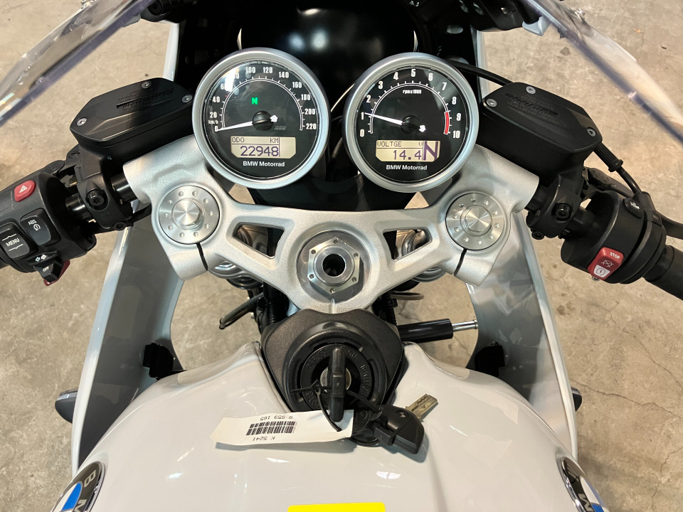 BMW R NINE T RACER — фото 3