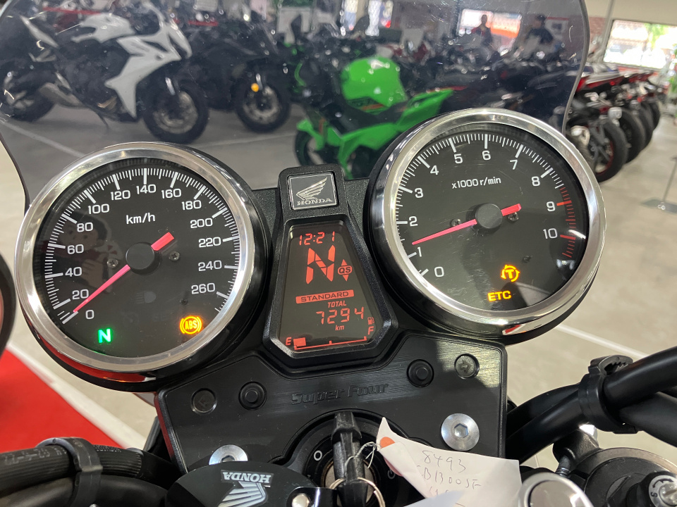 Honda CB1300SF — фото 2