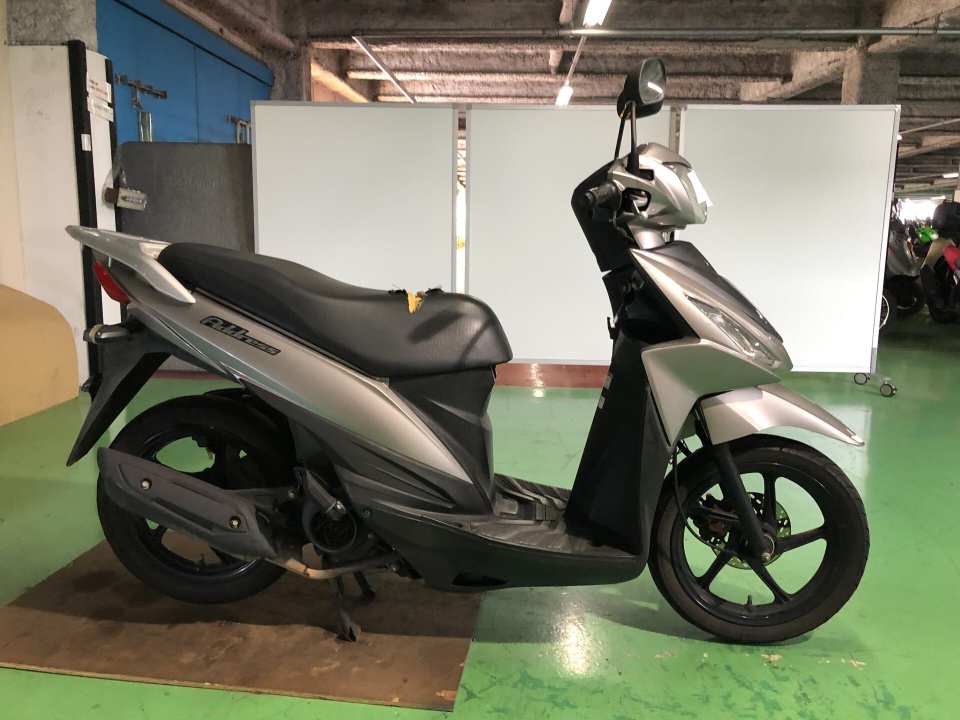 Suzuki ADDRESS V110
