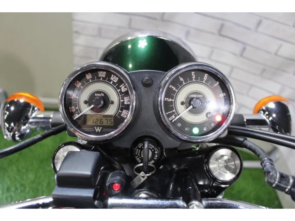 Kawasaki W800 — фото 3