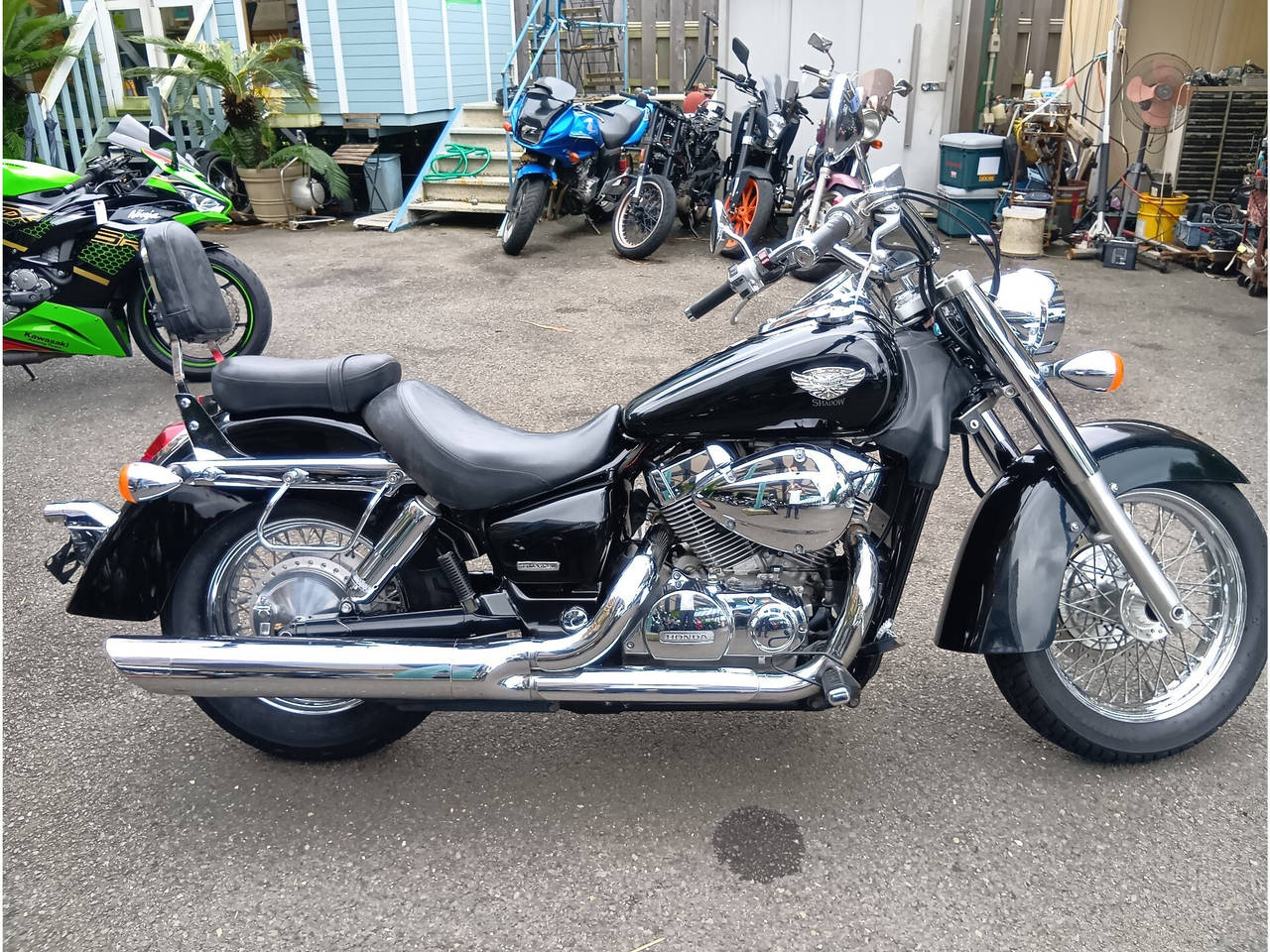 Honda SHADOW 750
