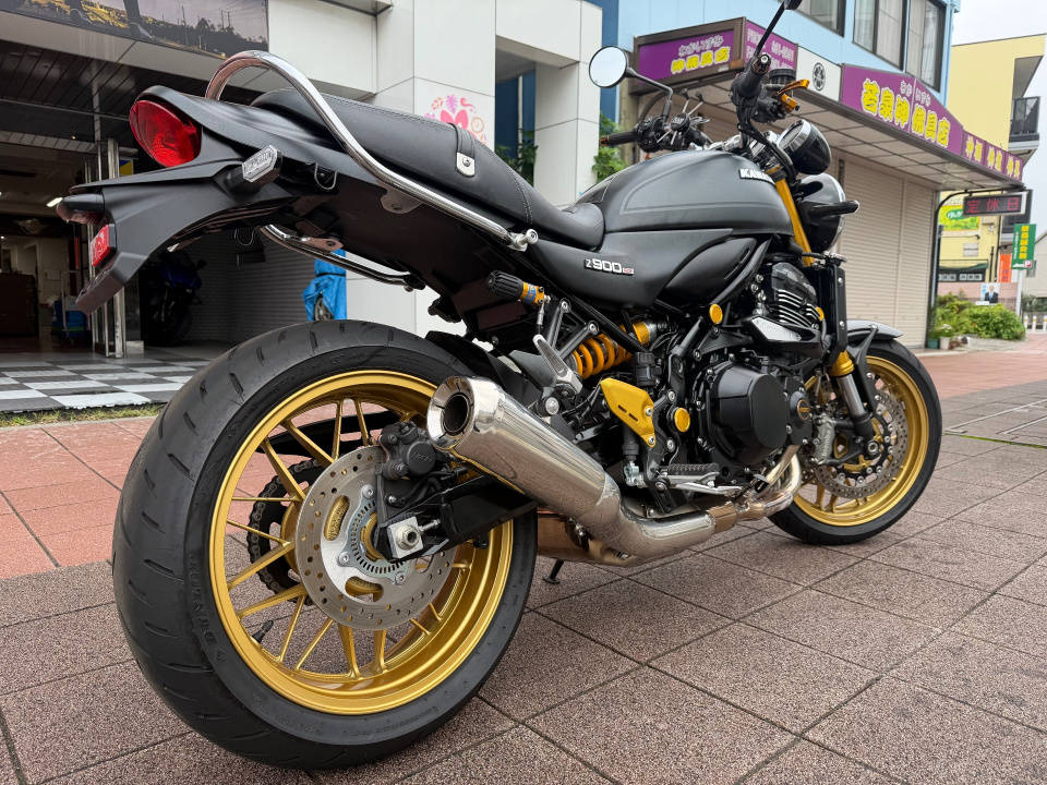 Kawasaki Z900RS SE — фото 6