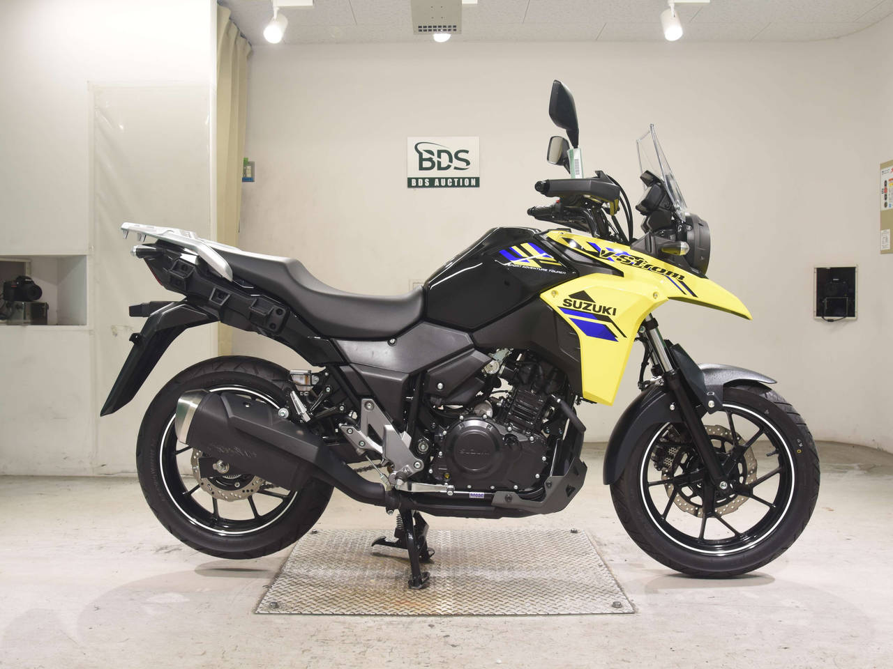 Suzuki V-STROM DL250A