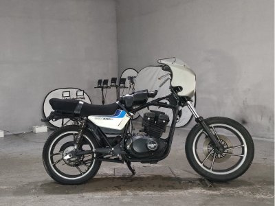 Suzuki GSX400E