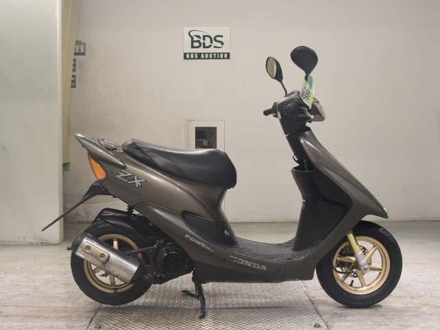 1211] Honda DIO ZX - AF35-1752004