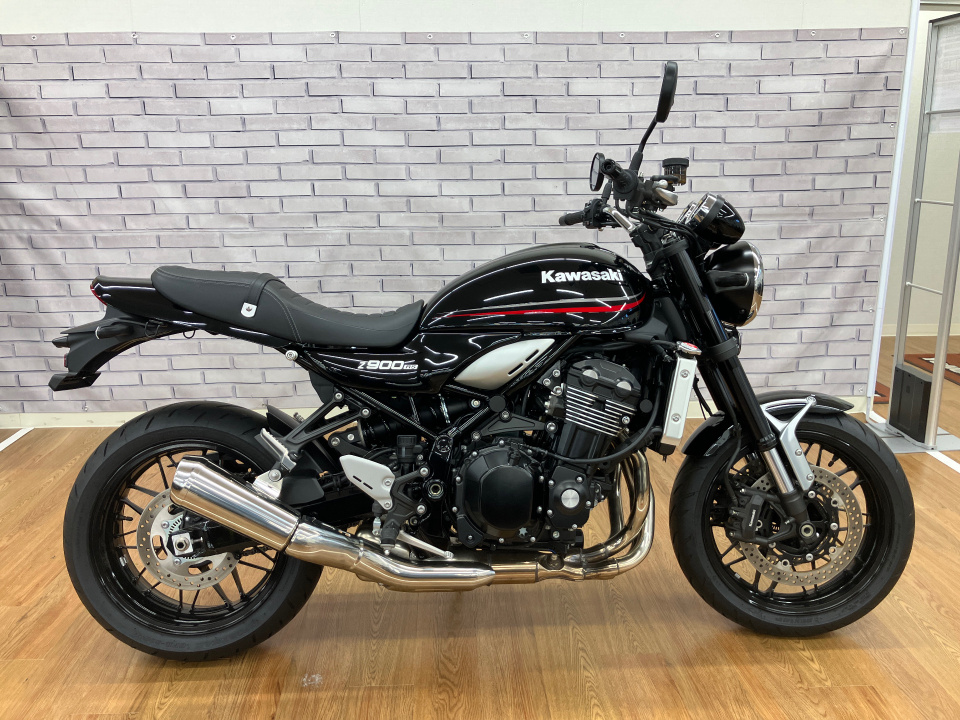 Kawasaki Z900RS