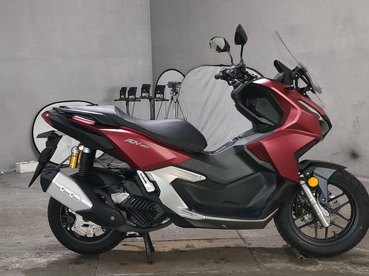 Honda ADV 160