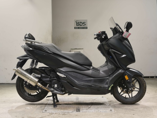 Honda FORZA