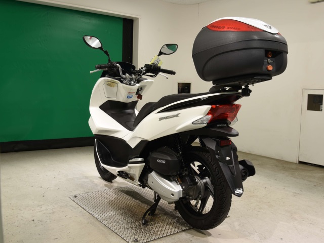 Honda PCX125 — фото 6
